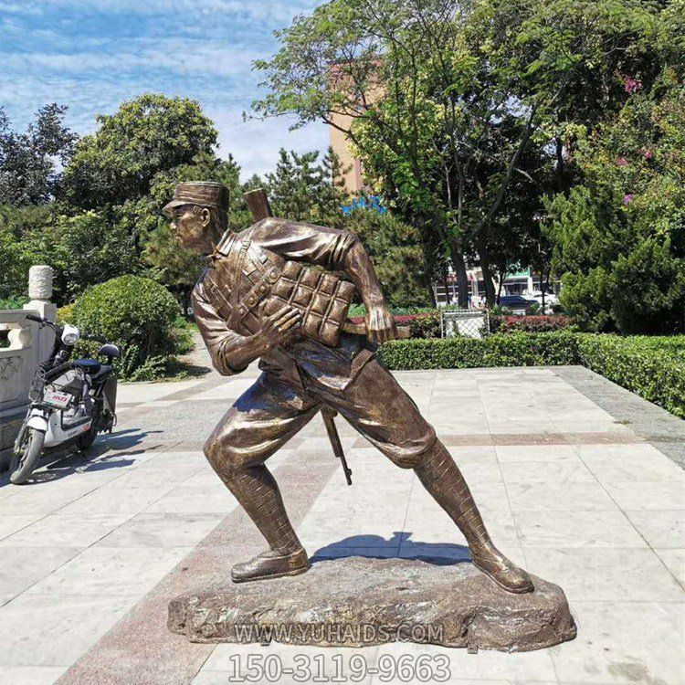 沖鋒，玻璃鋼仿銅戰士士兵雕塑