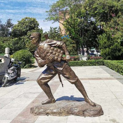 沖鋒，玻璃鋼仿銅戰士士兵雕塑
