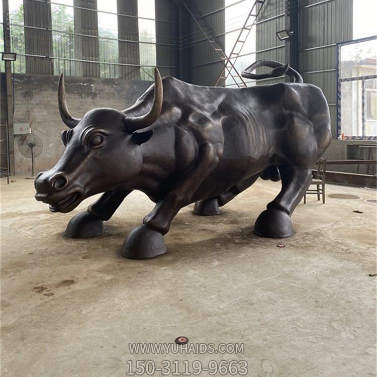 玻璃鋼仿銅戶(hù)外園林景觀(guān)華爾街牛雕塑