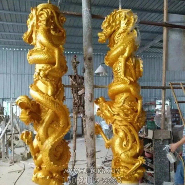 鑄銅噴金漆大型創(chuàng  )意龍柱雕塑