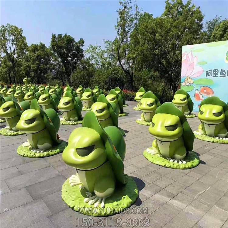 玻璃鋼卡通游樂(lè )場(chǎng)幼兒園創(chuàng  )意青蛙擺件雕塑