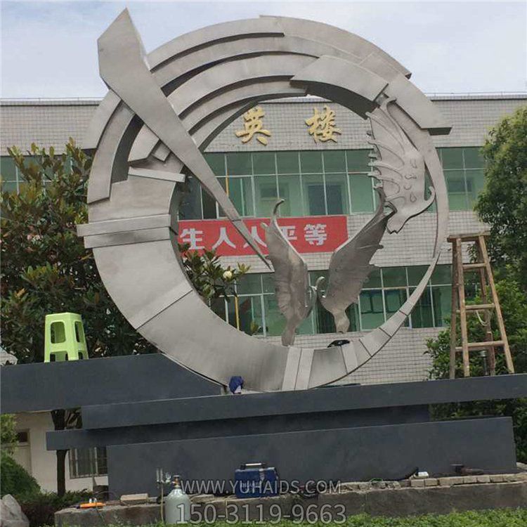 大型不銹鋼圓環(huán)蝴蝶校園景觀(guān)雕塑