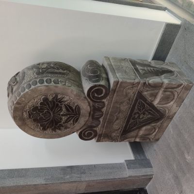 別墅擺放青石做舊雕刻中式抱鼓石門(mén)墩