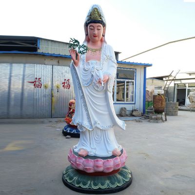 玻璃鋼彩繪戶(hù)外景區滴水觀(guān)音雕塑