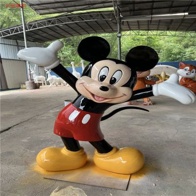 米老鼠玻璃鋼卡通人物雕塑，幼兒園游樂(lè )園動(dòng)漫人物擺件