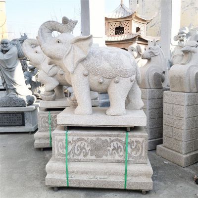 花崗巖石雕大象，卷鼻向上的大象