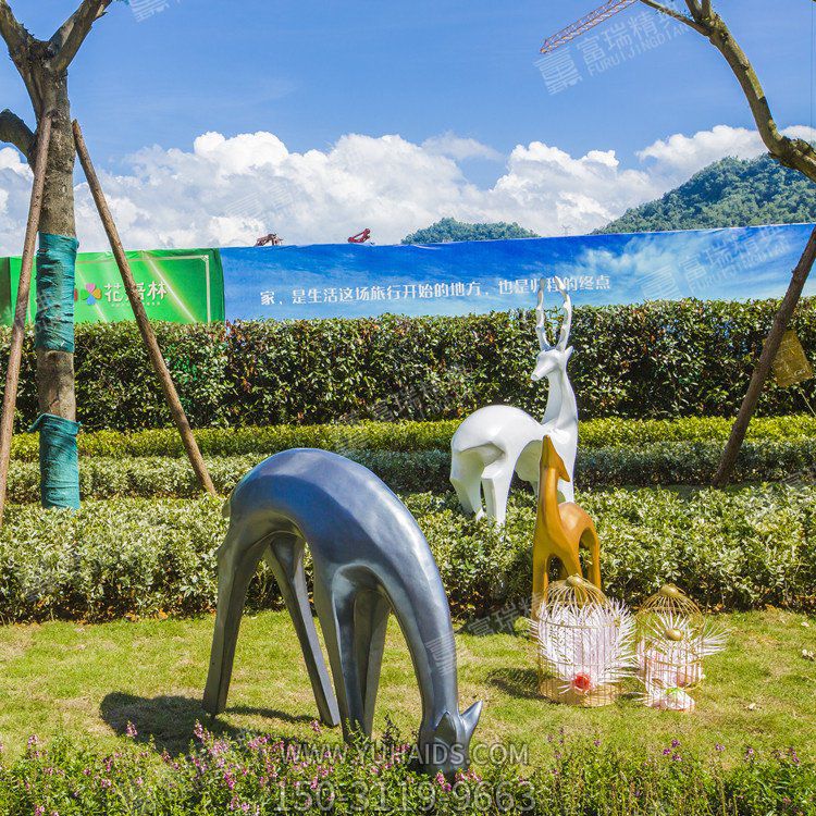 玻璃鋼抽象鹿雕塑，小區園林抽象動(dòng)物擺件