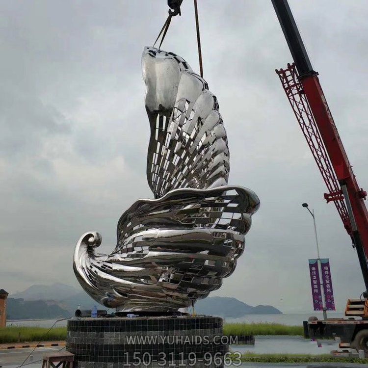 海邊創(chuàng  )意不銹鋼鏤空戶(hù)外景觀(guān)擺件雕塑