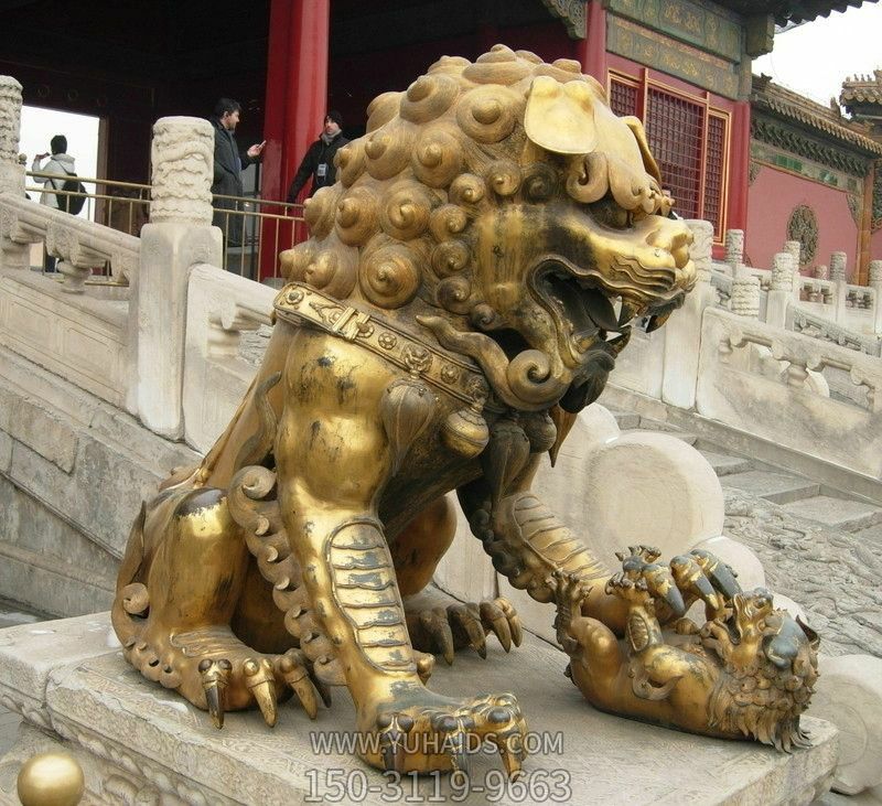 庭院創(chuàng )意不銹鋼獅子雕塑