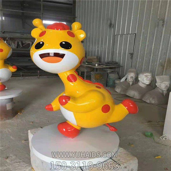 玻璃鋼卡通長(cháng)頸鹿擺件商場(chǎng)幼兒園美陳擺件雕塑