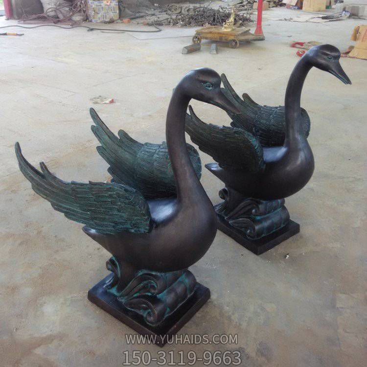 水景玻璃鋼仿銅仿古動(dòng)物景觀(guān)噴泉天鵝雕塑