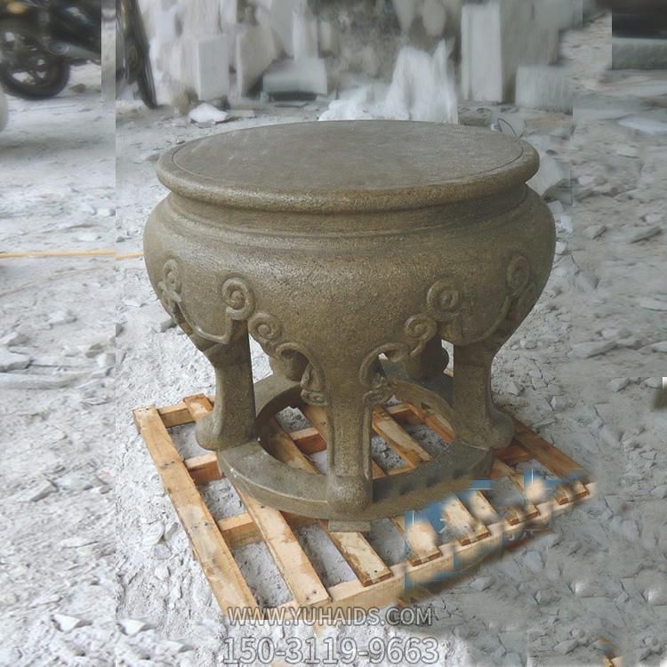 戶(hù)外公園創(chuàng  )意古代青石石雕空心石凳雕塑