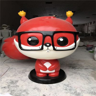 商場(chǎng)游樂(lè )園玻璃鋼卡通松鼠雕塑