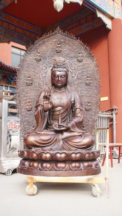 寺廟景點(diǎn)銅雕觀(guān)音雕塑