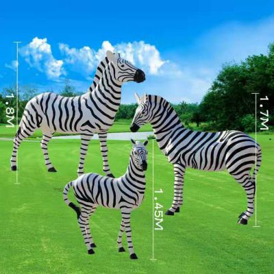 動(dòng)物園仿真斑馬玻璃鋼園林擺件動(dòng)物雕塑 