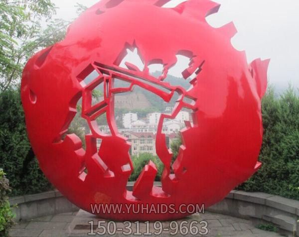 公園創(chuàng )意玻璃鋼抽象鏤空球雕塑