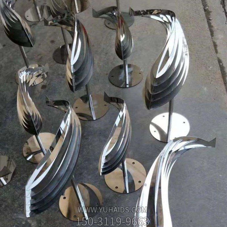 不銹鋼抽象魚(yú)雕塑 酒店庭院噴泉水景觀(guān)擺件
