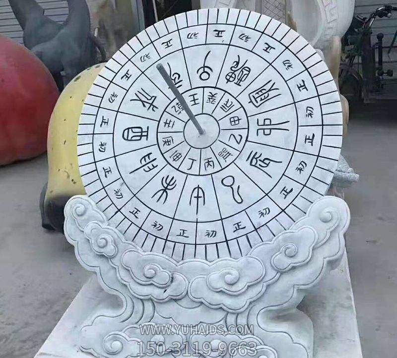 小區創(chuàng )意浮雕計時(shí)器日晷雕塑