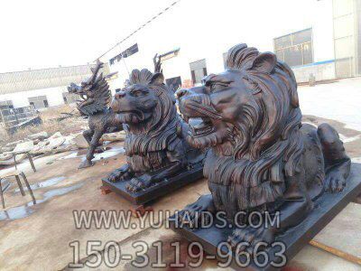 獅子雕塑-酒店門(mén)口大型仿真動(dòng)物景觀(guān)不銹鋼仿銅獅子雕塑