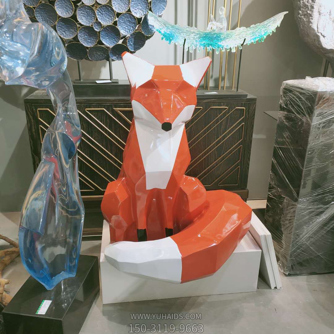 酒店玻璃鋼創(chuàng )意狐貍雕塑