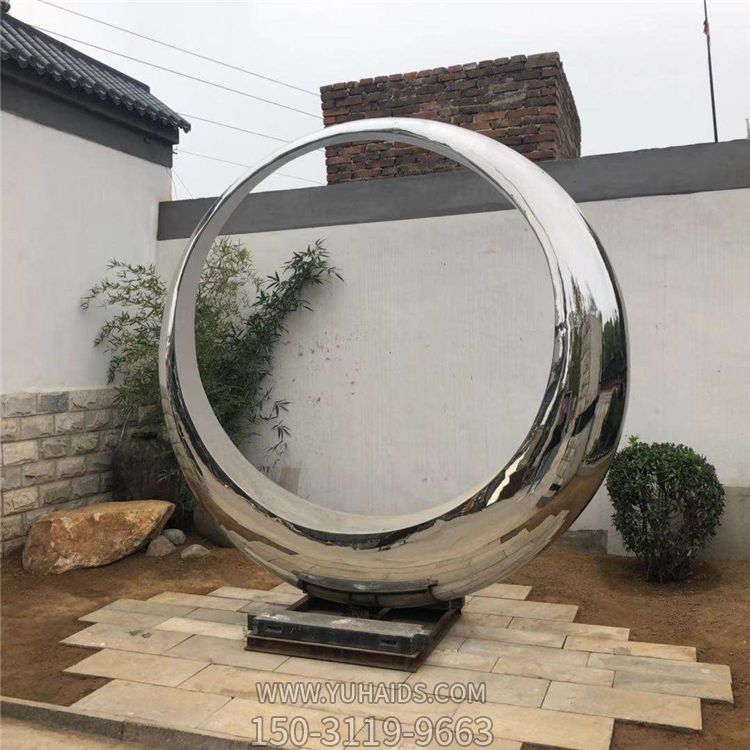 不銹鋼鏡面戶(hù)外廣場(chǎng)水景擺件圓環(huán)雕塑