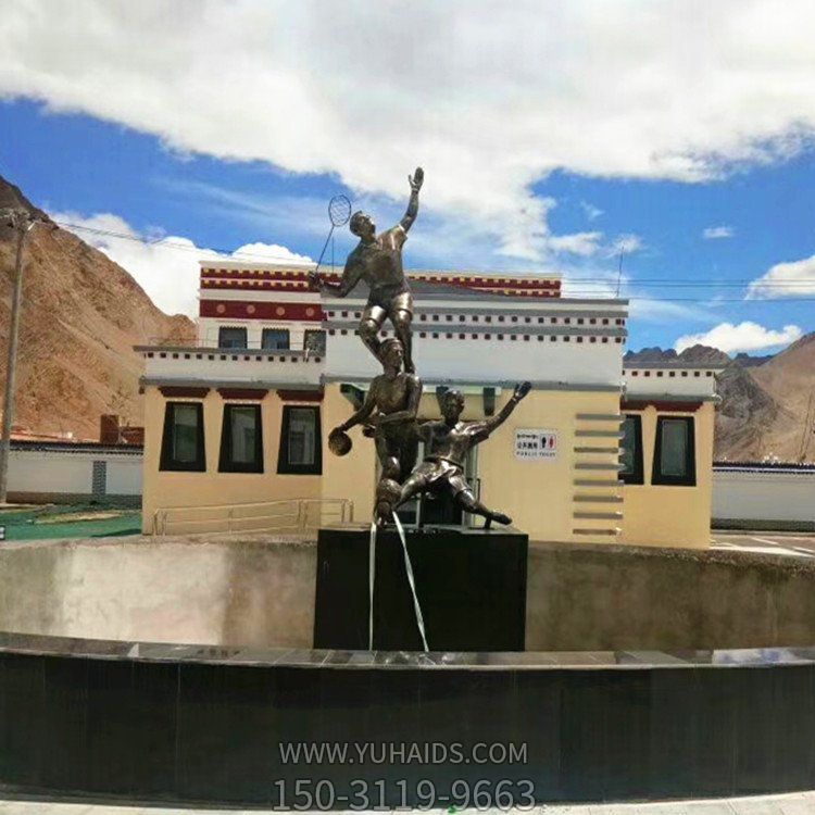 校園廣場(chǎng)玻璃鋼仿銅運動(dòng)打球的人物雕塑
