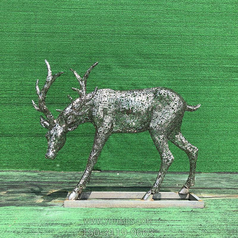 公園不銹鋼鏤空創(chuàng )意低頭的鹿雕塑
