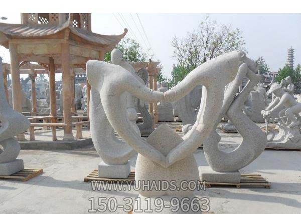 公園景區漢白玉創(chuàng )意愛(ài)心雕塑