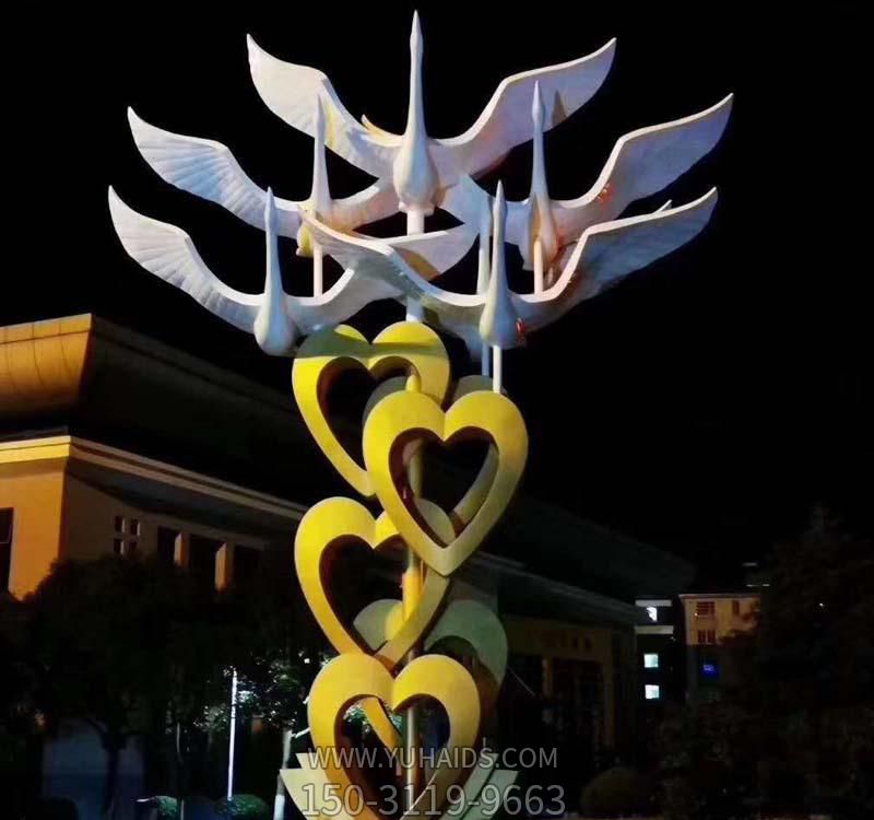 城市不銹鋼創(chuàng )意彩繪飛翔大雁雕塑