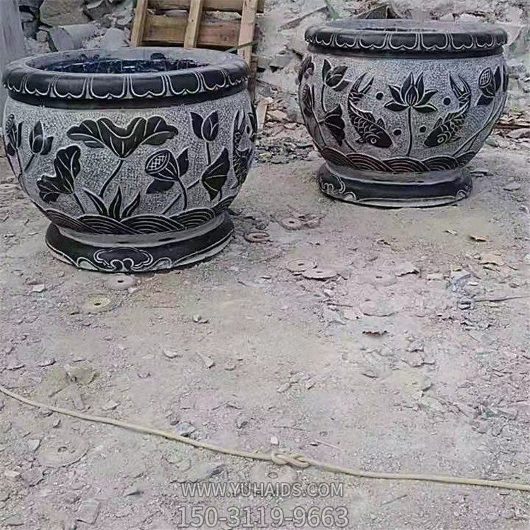 鯉魚(yú)，荷花，荷葉紋飾石雕水缸雕塑