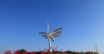 城市創(chuàng  )意不銹鋼抽象仙鶴雕塑