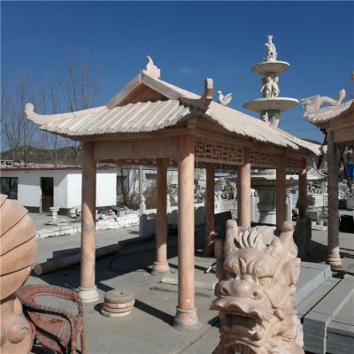 村莊文化廣場(chǎng)擺放晚霞紅長(cháng)廊涼亭