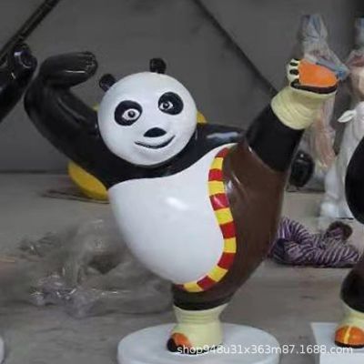 商場(chǎng)景區仿真適用于草坪熊貓玻璃鋼雕塑