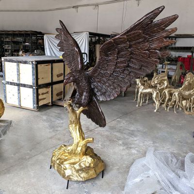 鑄銅老鷹雕塑，大鵬展翅景觀(guān)