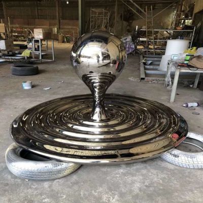 不銹鋼創(chuàng  )意噴泉水景水波紋水滴雕塑