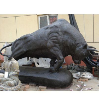 農場(chǎng)銅雕大型農耕牛雕塑