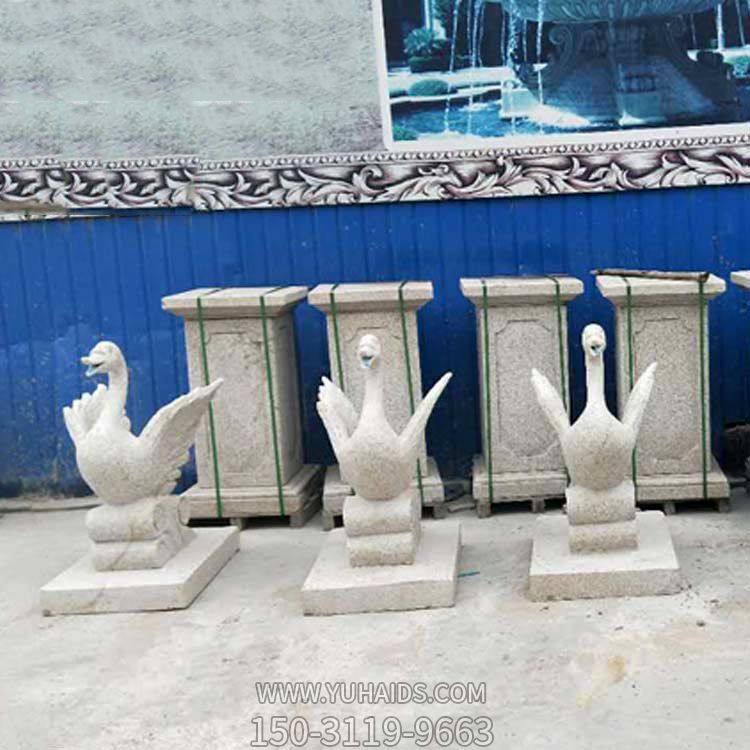 大理石創(chuàng )意展翅天鵝雕塑
