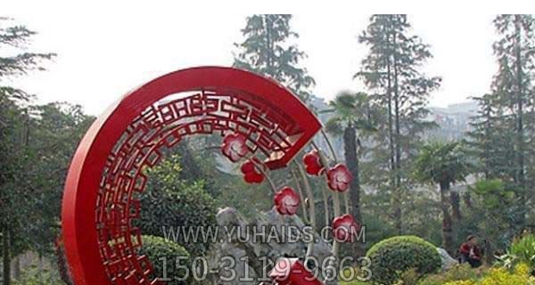 圓環(huán)雕塑-公園草坪創(chuàng )意不銹鋼剪紙工藝創(chuàng )意紅色圓環(huán)雕塑