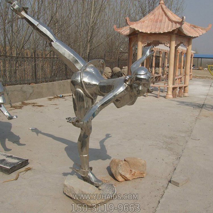不銹鋼鏡面運動(dòng)人物雕塑 校園擺件 公園廣場(chǎng)景觀(guān)