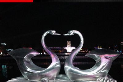 戶(hù)外廣場(chǎng)不銹鋼抽象鏡面愛(ài)心仙鶴雕塑