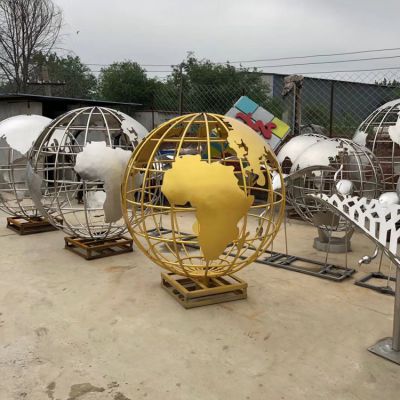 不銹鋼鏤空創(chuàng  )意金屬彩繪噴漆地球儀雕塑