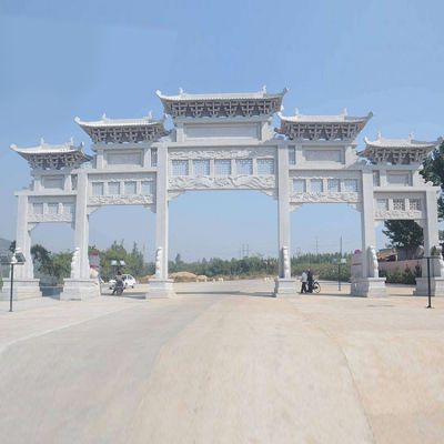 城市街道擺放大理石浮雕鏤空五門(mén)樓