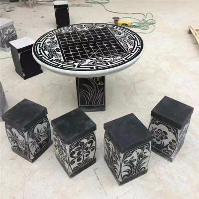 園林庭院青石石雕棋盤(pán)格創(chuàng  )意石桌石凳雕塑