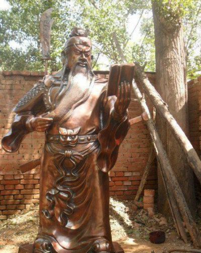 銅雕戶(hù)外景區大型站立式的看書(shū)的關(guān)公雕塑