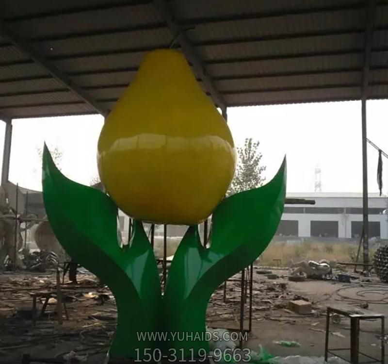 戶(hù)外創(chuàng )意不銹鋼梨雕塑