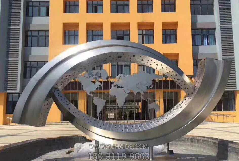創(chuàng )意抽象不銹鋼地圖眼睛雕塑
