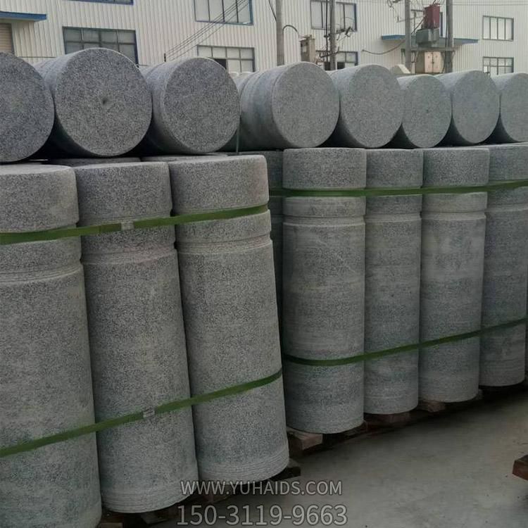 小區學(xué)校門(mén)前擺放大理石花崗巖雕刻擋車(chē)石柱雕塑