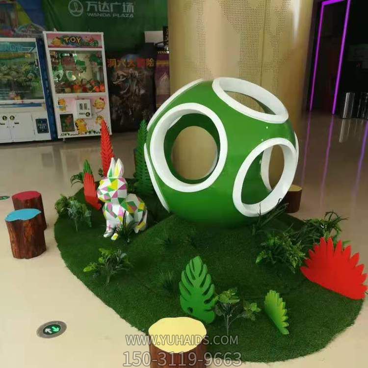 玻璃鋼戶(hù)外園林景觀(guān)玻璃鋼鏤空圓球雕塑