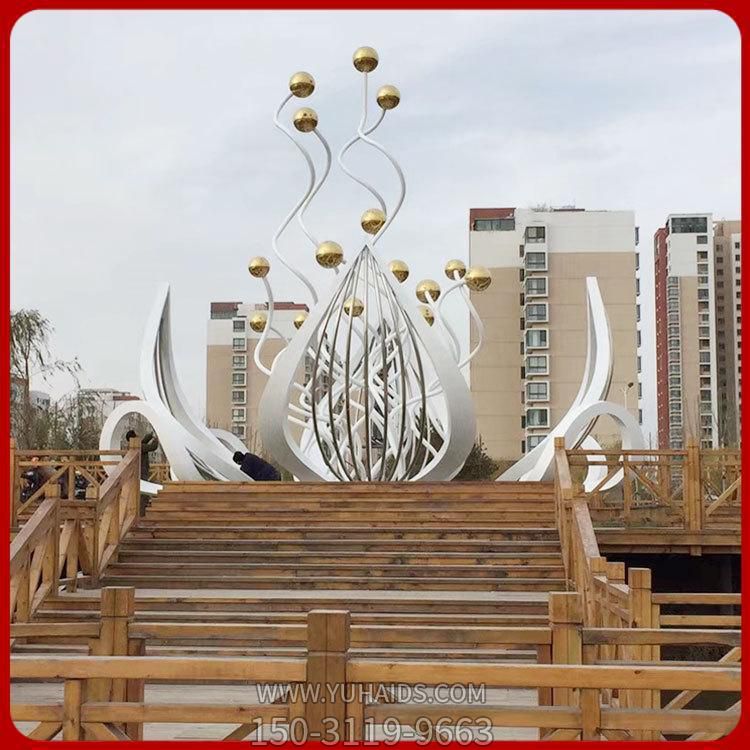 小區花園擺放大型不銹鋼荷花景觀(guān)雕塑