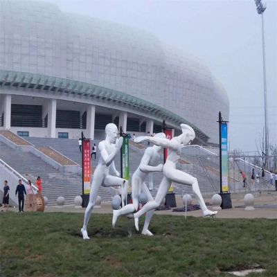體育操場(chǎng)擺放玻璃鋼抽象踢足球運動(dòng)人物雕塑